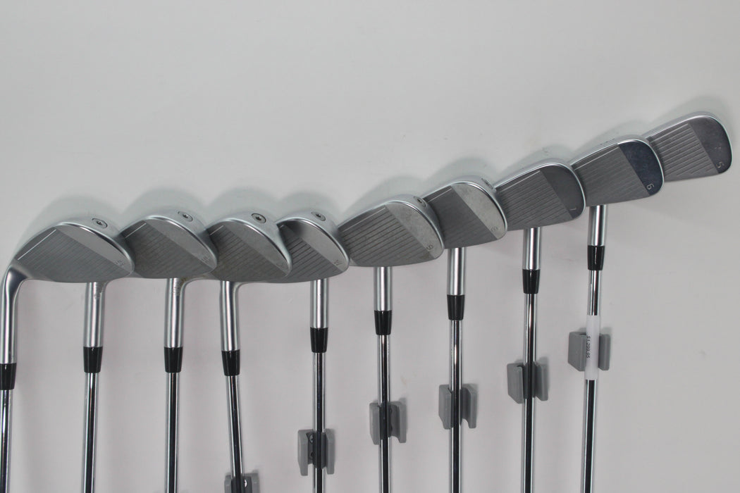 Ping G440 5-UW, 52,56 DEG (RH) AWT 85s Pre-Owned