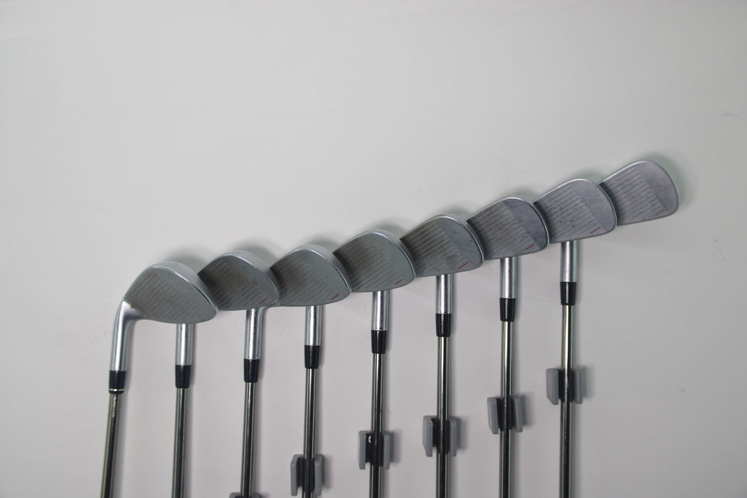 Callaway Apex Pro Irons (RH) 4PW,AW Recoil95/F3 (R) Pre-owned