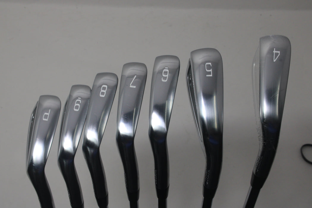 Mizuno M-13 4-PW Modus 120 S (RH) Pre-Owned