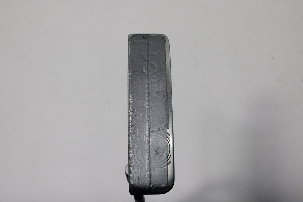 Odyssey White Hot 33 Inch Putter (LH) Pre-Owned