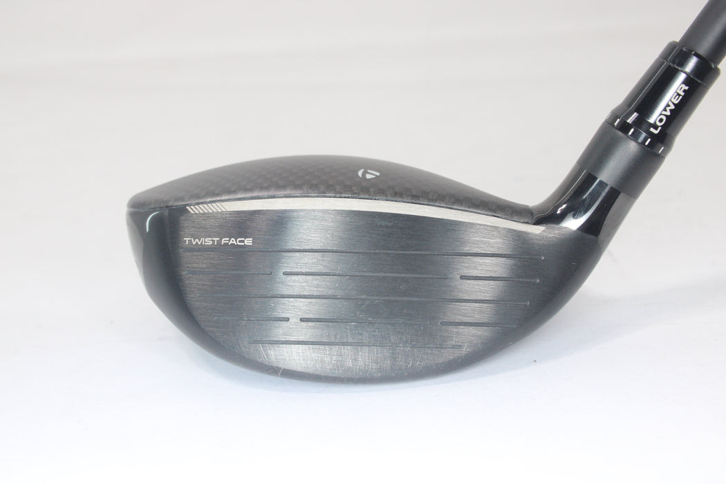TaylorMade Qi4D Fairway wood RH 9W24 REAX 65 STiff Pre-owned