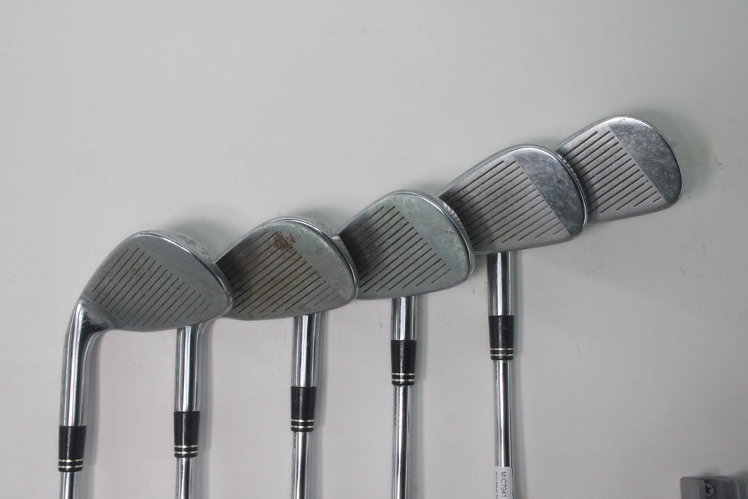 TaylorMade Tour Burner Irons Rh 5,6,8,9,A Steel R Pre-owned