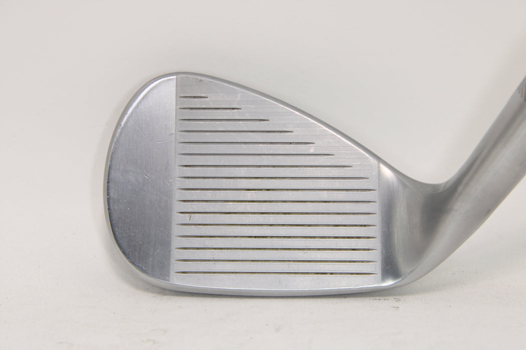 Titleist Vokey SM9 Tour Chrome Wedge 46 Degree with 10 Bounce F Grind (RH) DG105 VSS S300 Shaft Pre-Owned