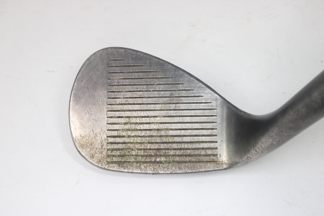 Titleist SM8 Black Wedge RH 60-04L Steel Wedge Pre-owned