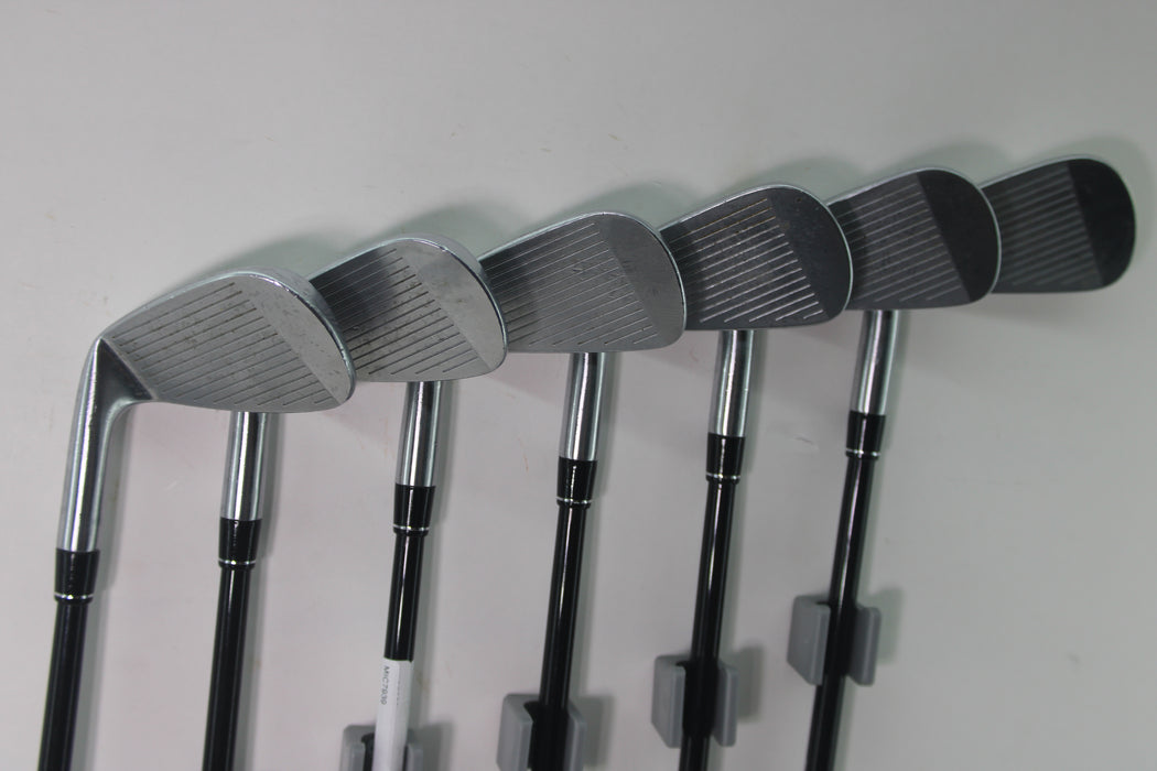 TaylorMade P7MB/MC combo Irons RH 4-9 MMT 105 S Pre-owned