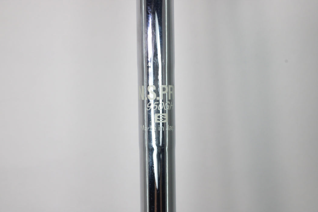 Titleist 620CB Iron (RH) 8I NSPRo 950/S Pre-owned