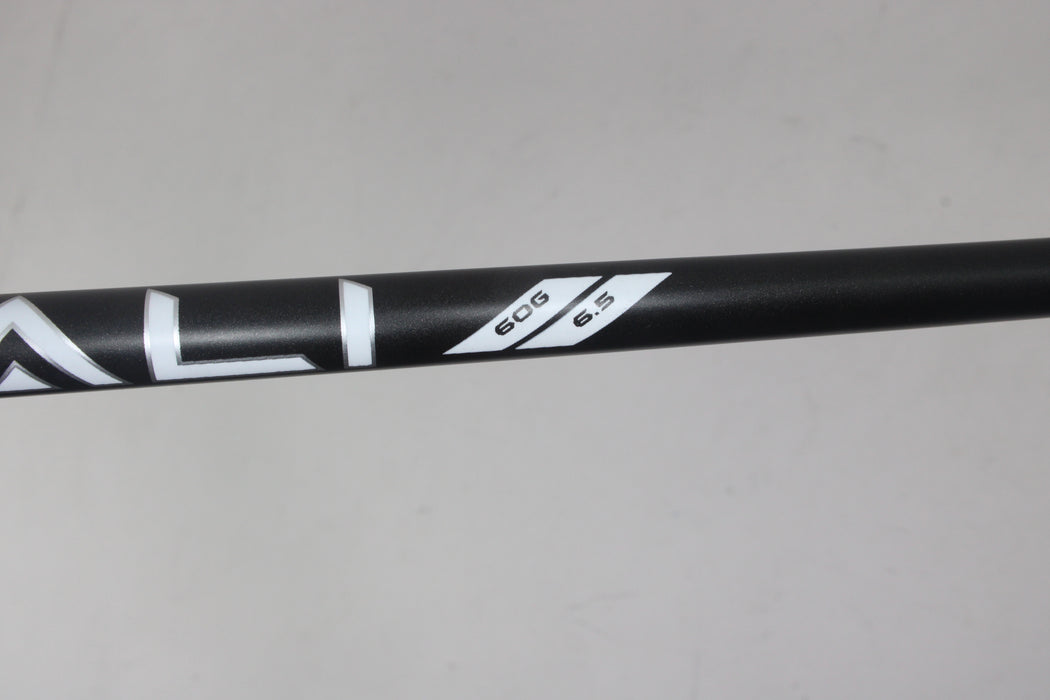 Taylormade Qi4D LS 10.5 Deg (RH) Denali 60g 6.5 Pre-Owned