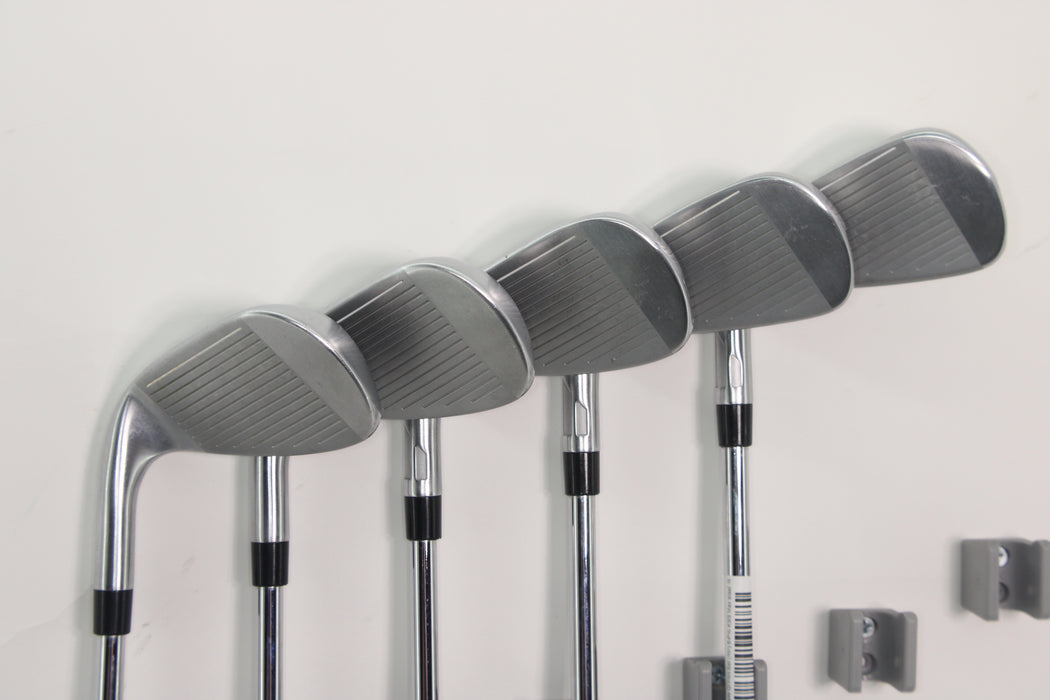 TaylorMade Qi Iron Set (RH) 6-PW KBS Max steel /Reg Pre-owned