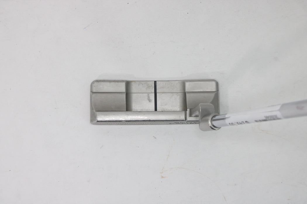 Scotty Cameron Squareback 2 Putter RH 35 inch Pre-owned