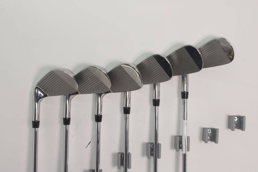 Callaway Ai Smoke irons RH 6-9P.A Elevate MPH 95 S Pre-Owned