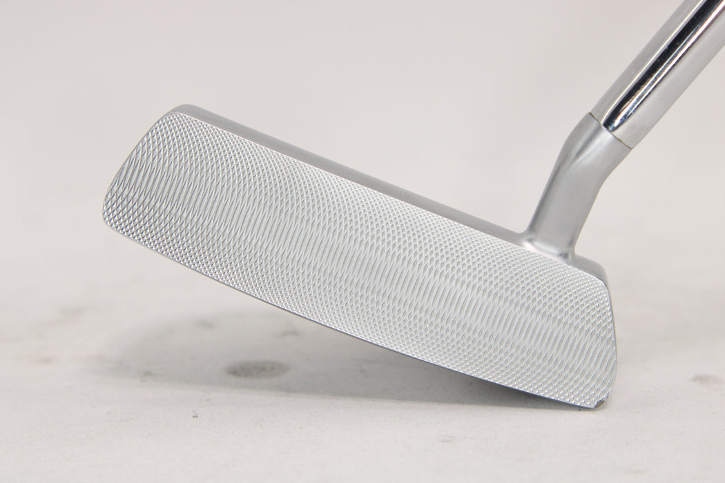 Mizuno M-Craft V Putter (RH) Pre-owned (Mint condition)