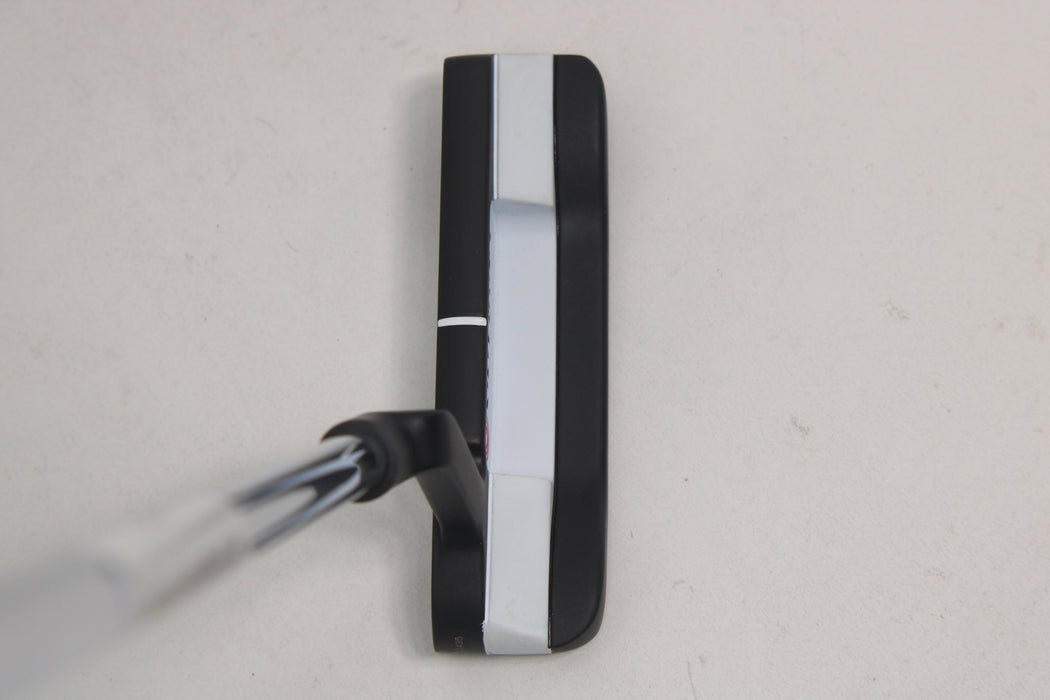 Odyssey White hot Varsa One CH Putter (RH) 34inch Pre-owned (MINT)