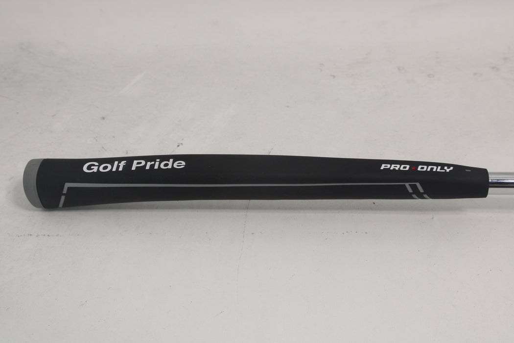 Odyssey White hot Varsa One CH Putter (RH) 34inch Pre-owned (MINT)