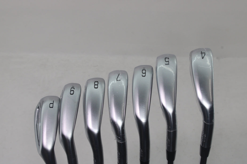 Mizuno JPX 925 Hot Metal Pro Irons RH 4-9P KBS Tour Lite S Pre-owned