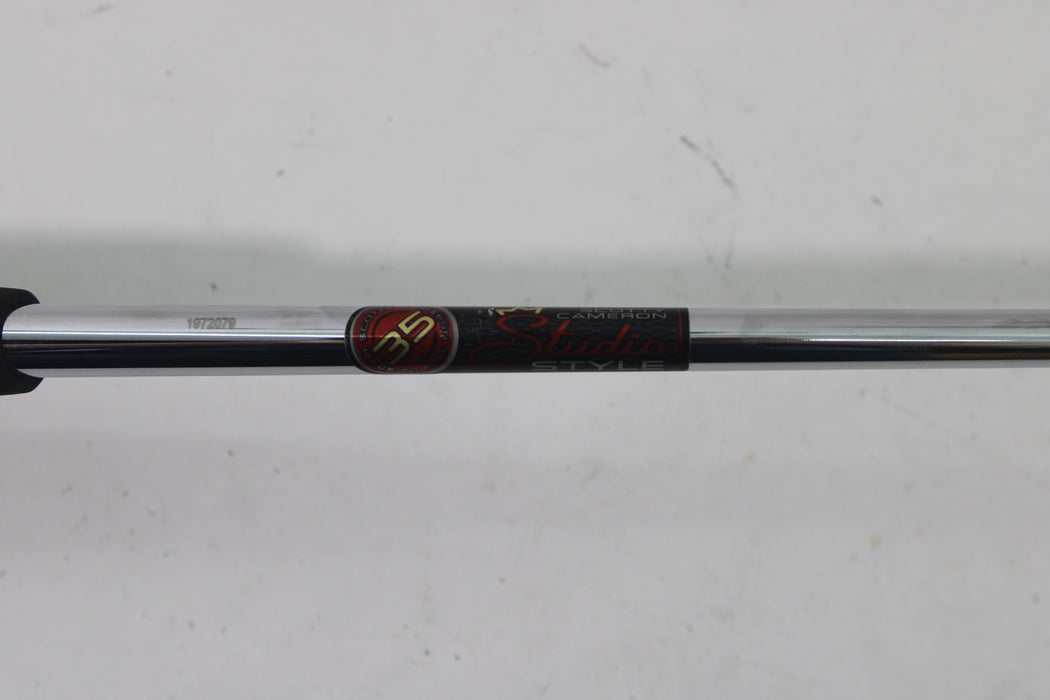 Titleist Scotty Cameron Studio Style Putter RH Newport 2 35 inch Pre-owned