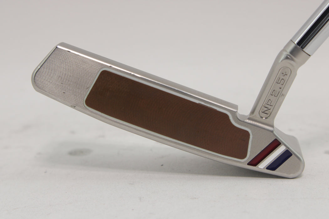 Titleist Scotty Cameron Champions Choice Button Back (RH) 35in Pre-owned
