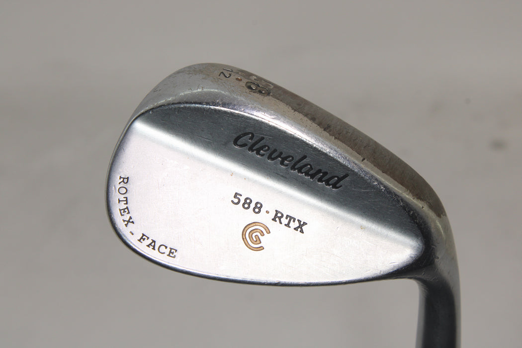 Cleveland 588 RTX 2.0 Tour Satin Wedge (RH) 58/12 DG Steel Pre-owned