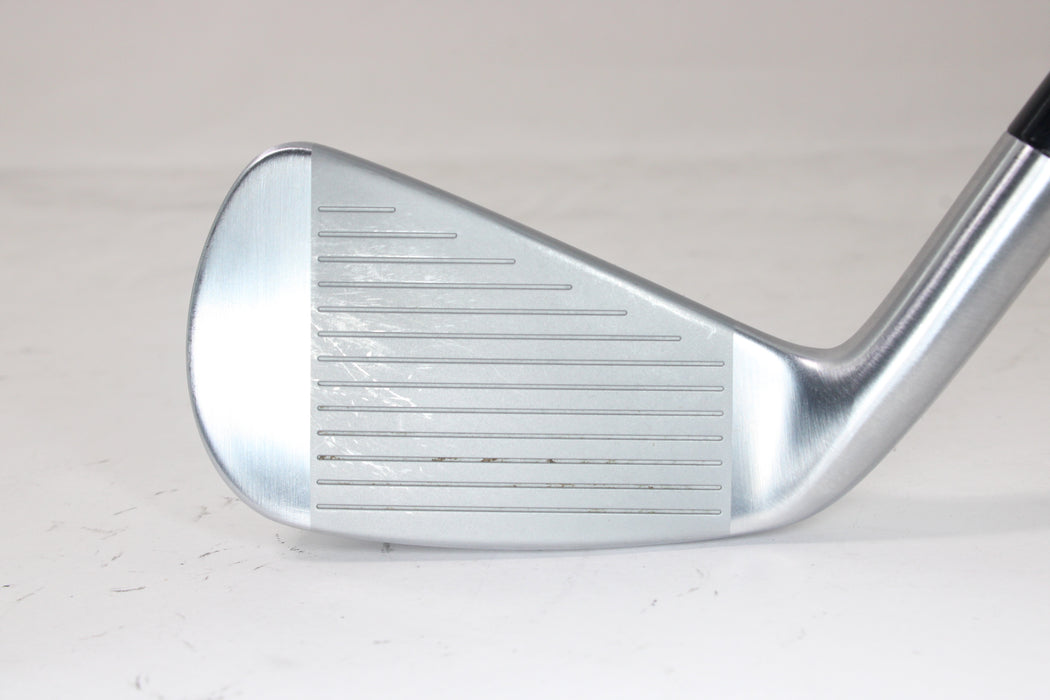 Taylomade 2025 P790 4 iron DG R300 (RH) pre-owned
