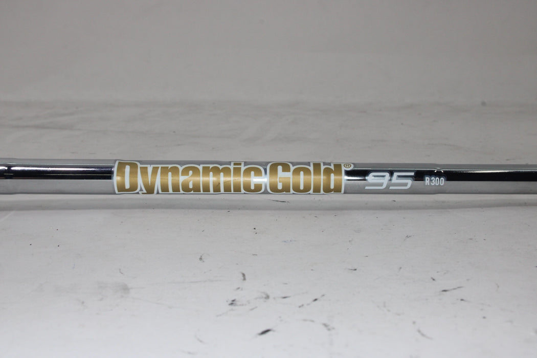 Taylomade 2025 P790 4 iron DG R300 (RH) pre-owned