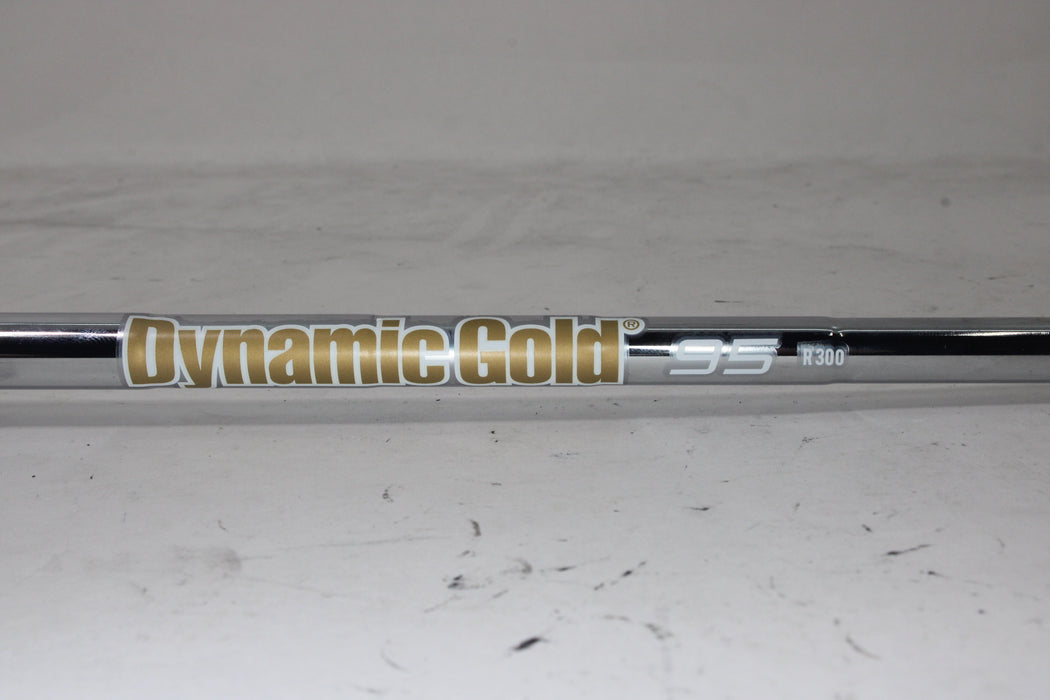 Taylomade 2025 P790 5 iron DG R300 (RH) pre-owned