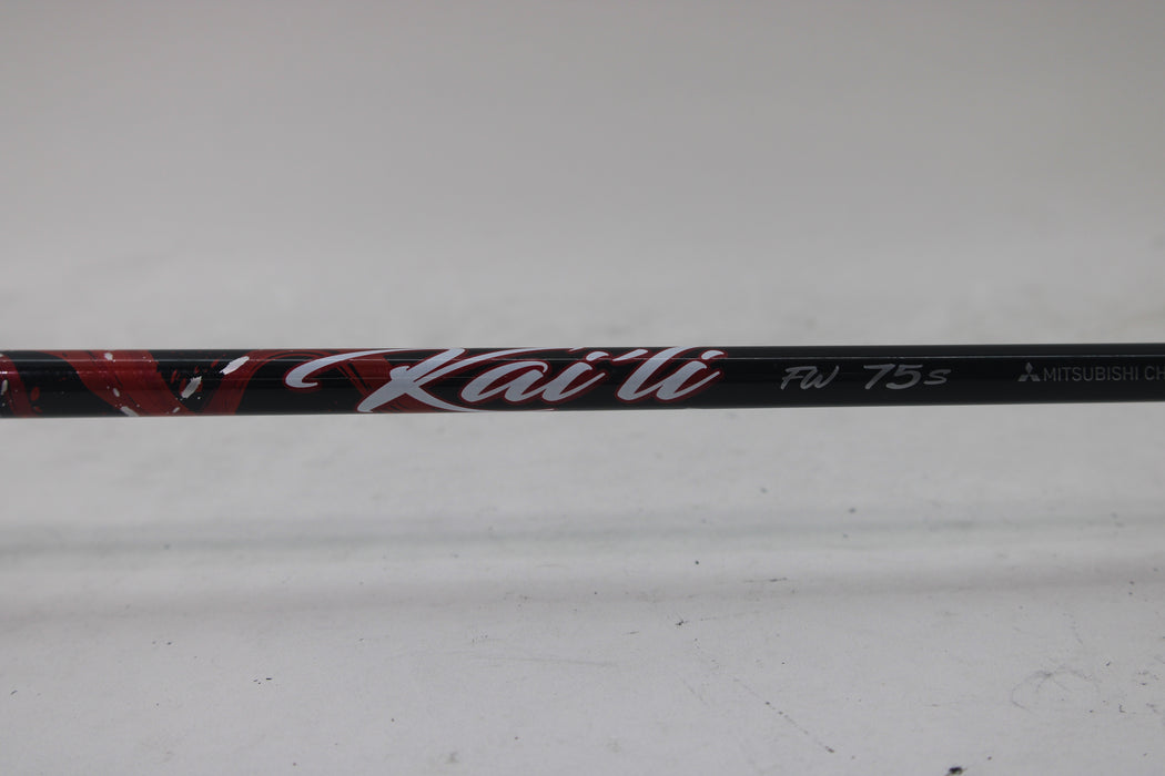 TaylorMade SIM2 Titanium Fairway RH #3 Kaili Red 75 S Pre-Owned