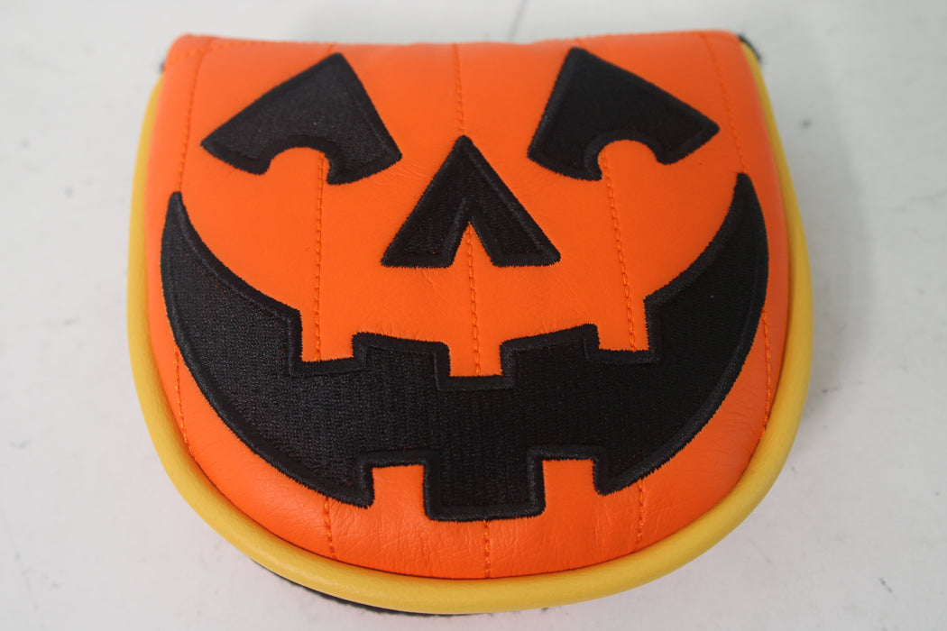 2011 Halloween Jack-O-Lantern - Mallet