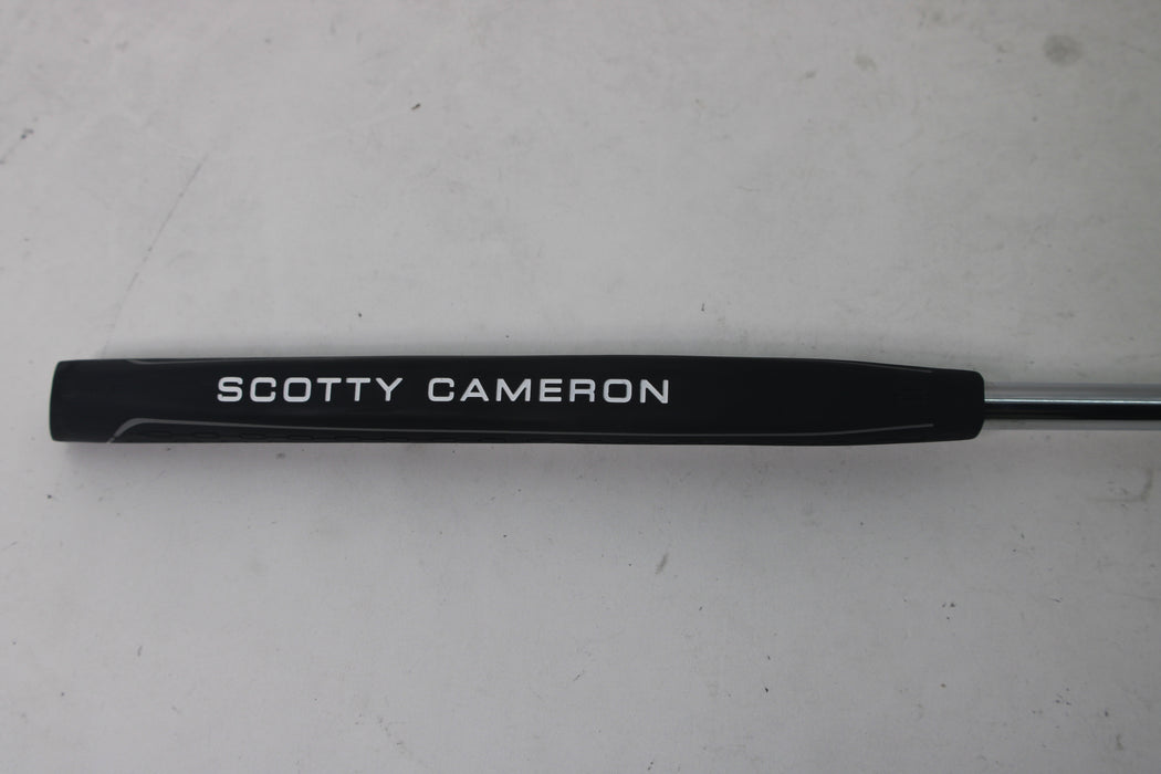 Titleist Scotty Cameron Phantom 5.2 Putter RH 35 inch Pre-Owned