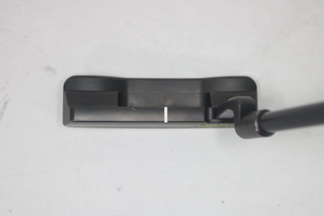Titleist Scotty Cameron Select Newport Putter (RH) Customshop Black 35in BGT Black shaft Pre-owned