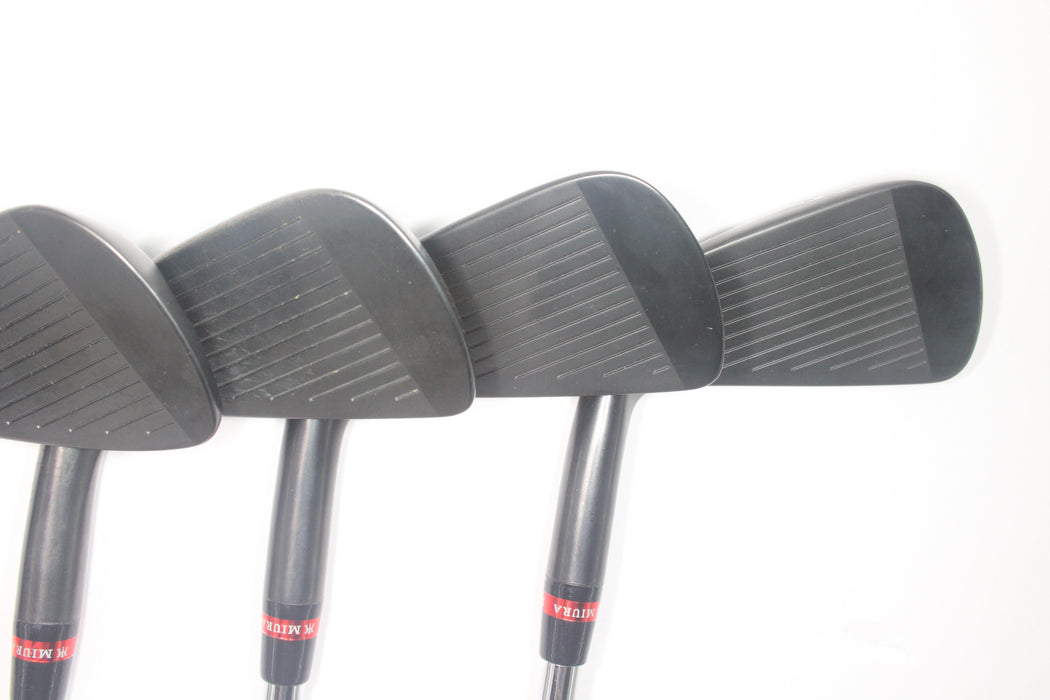 Miura KM-700 QPQ 5-P (RH) True Temper AMT RED S300 Pre-Owned