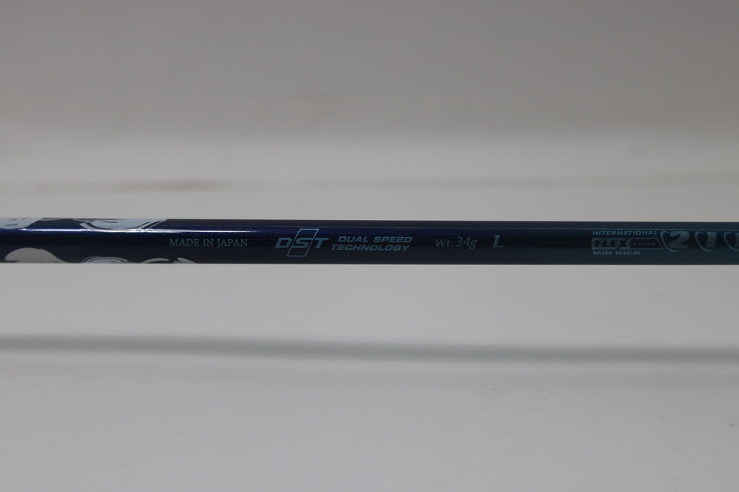 XXIO 12 Ladies Fairway Wood RH 4W/18 XXIO MP 1200 Ladies Pre-owned