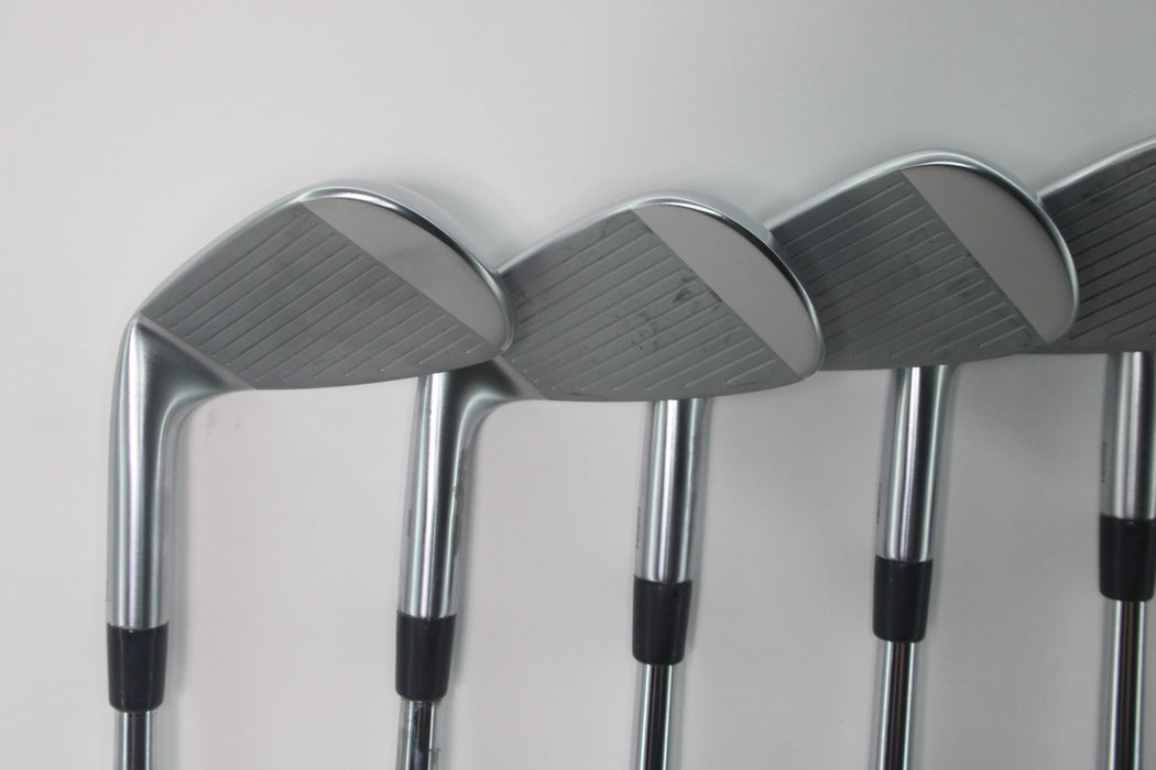 Mizuno JPX923 Tour Irons RH (13) 4-9P.G True Temper Dynamic Gold 120 st S300  Pre-Owned