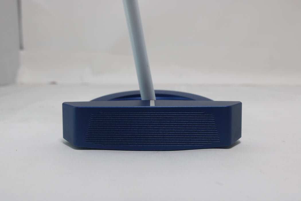 L.A.B. Golf DF3 Blue Broomstick Putter LH 46inch Pre-owned
