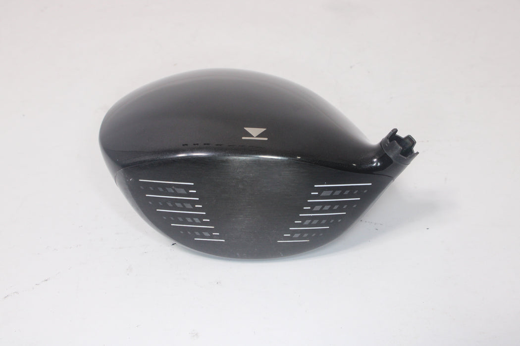 Titleist 913 D2 Driver (RH)8.5Deg Tour Proto Head Only Pre-owned