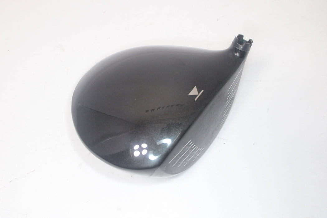 Titleist 913 D2 Driver (RH)8.5Deg Tour Proto Head Only Pre-owned