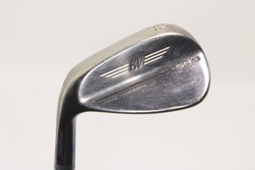 Titleist SM9 Brush Wedge Left Handed 52 Degrees with 08 degrees of bounce F Grind with Dynamic Gold Steel Wedge Flex Pre-Owned