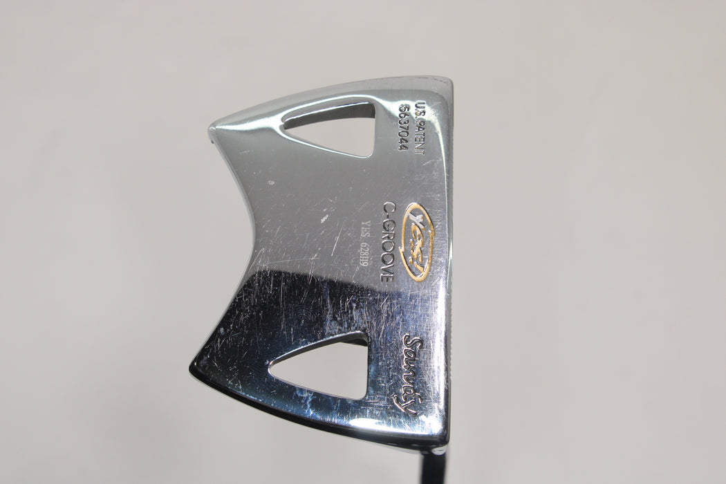 Yes Sandy 12 Putter Right Handed 38 Inch Pre-Owned