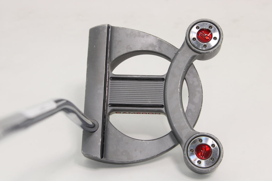 Scotty Cameron Futura X Right Handed 34 Inches Pre-Owned
