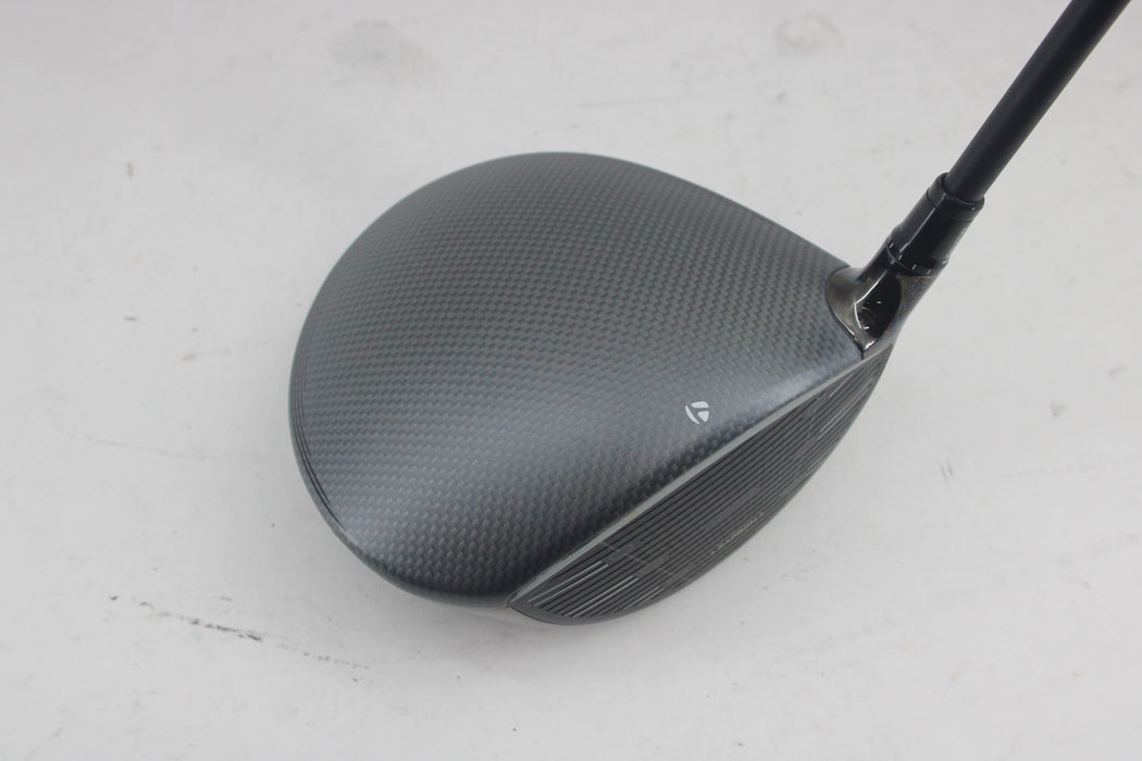 TaylorMade Qi35 Driver (RH) 9.0Deg Reax60/X Pre-owned