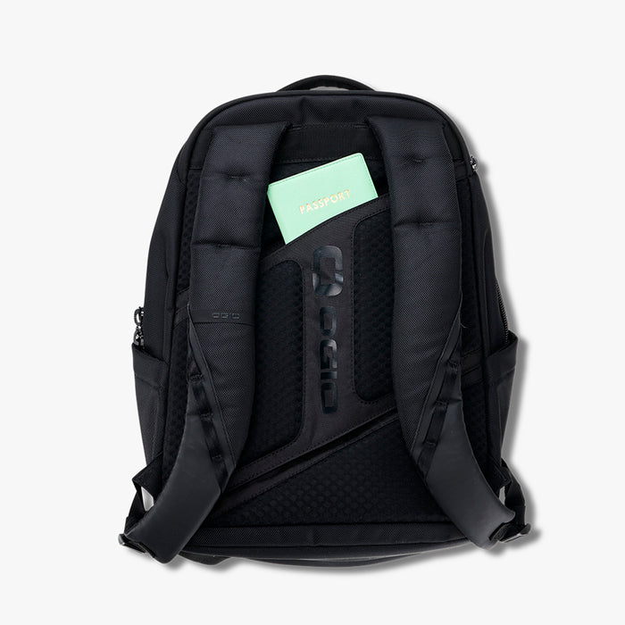 OGIO Pace Pro 20L Backpack - Black